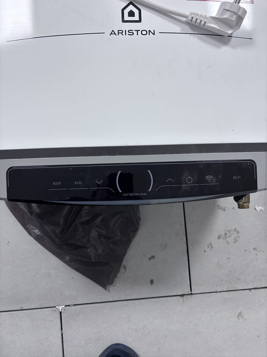 Ariston VELIS 80 WiFi – bojler elektryczny 65 l – używany rok, gwarancja