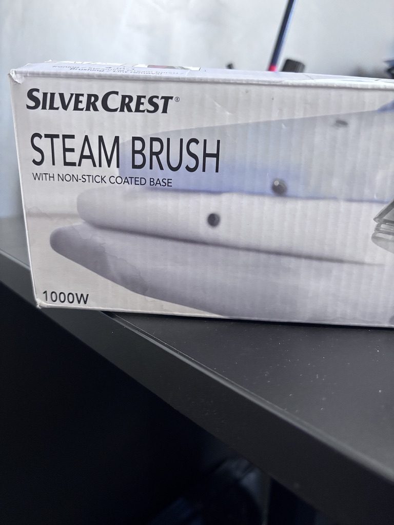 SilverCrest Steam Brush 1000 W – ręczna parownica do ubrań
