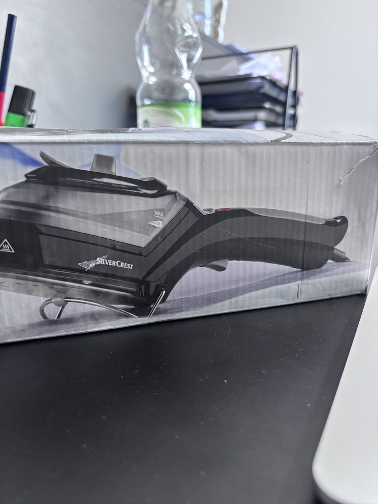 SilverCrest Steam Brush 1000 W – ręczna parownica do ubrań