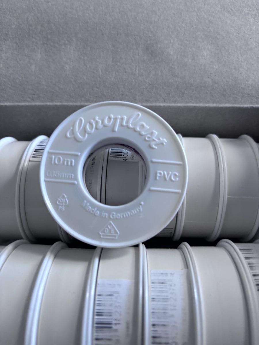 Taśma elektroizolacyjna Coroplast 302 biała 15 mm × 10 m – VDE