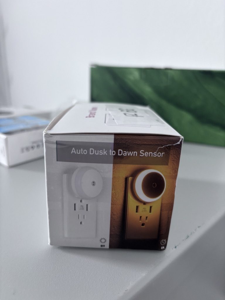 Lampki nocne LED z czujnikiem zmierzchu – zestaw 3 sztuki, 0,45 W