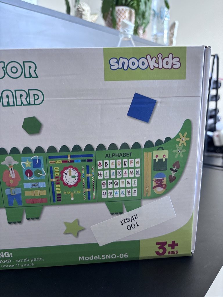 Montessori Busy Board Krokodyl – tablica sensoryczna edukacyjna, model SNO-06, 3+