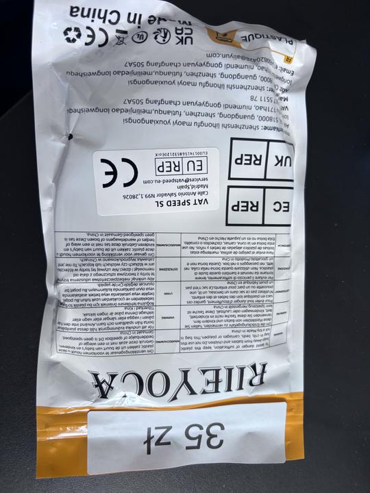 kabel konsolowy USB–RJ45 o długości 3 m marki RIIEYOCA.