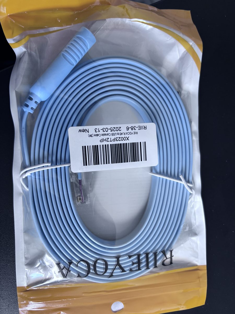 kabel konsolowy USB–RJ45 o długości 3 m marki RIIEYOCA.