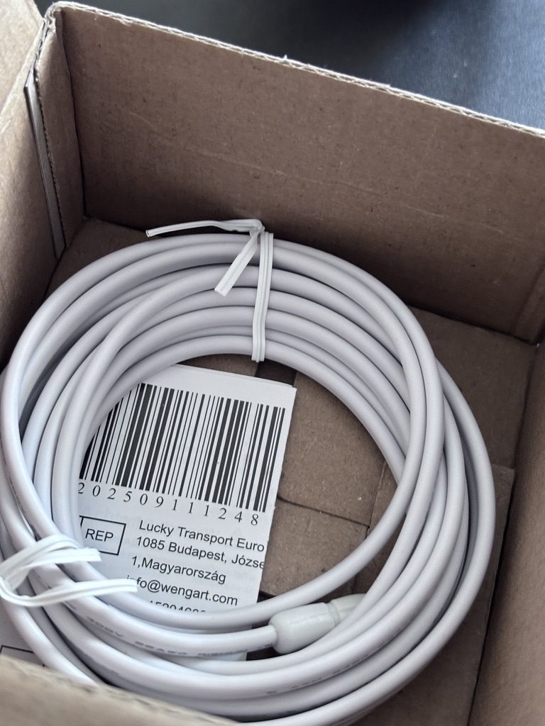Programowalny termostat pokojowy WENGART WG-E806 z czujnikiem podłogowym 16A