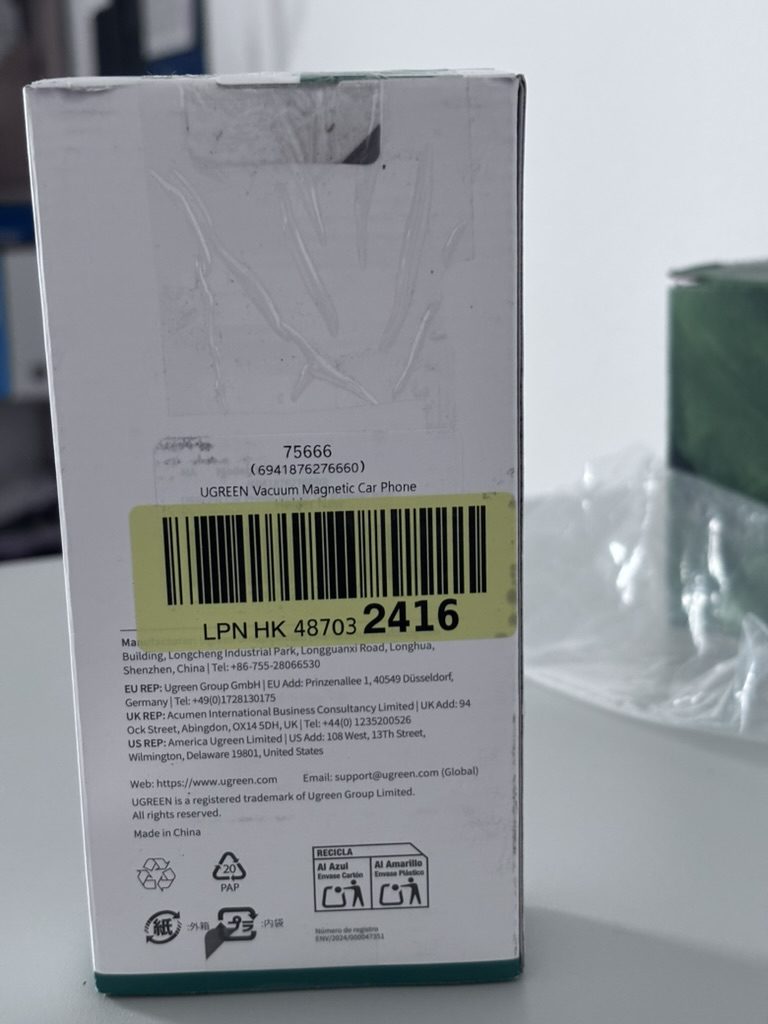 UGREEN LP970 75666 – magnetyczny uchwyt samochodowy MagSafe na szybę i deskę