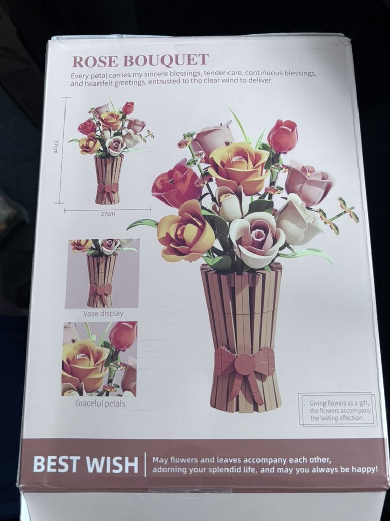 TYONUEYS Autumn Rose 868 el. – Bukiet róż z klocków, nowy