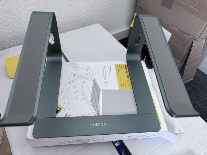 Nulaxy C3 – Aluminiowa podstawka pod laptop 10–16" | Ergonomiczny stojak | Oryginał