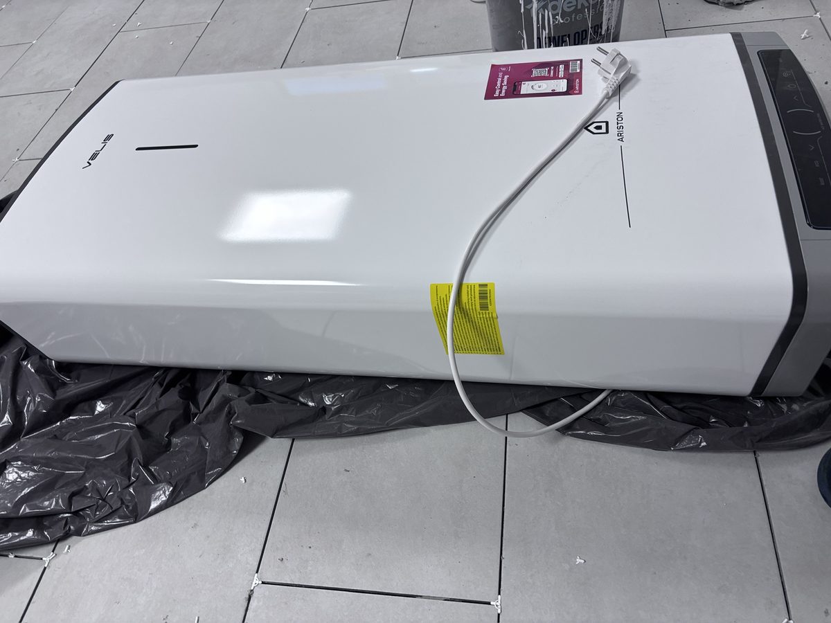Ariston VELIS 80 WiFi – bojler elektryczny 65 l – używany rok, gwarancja